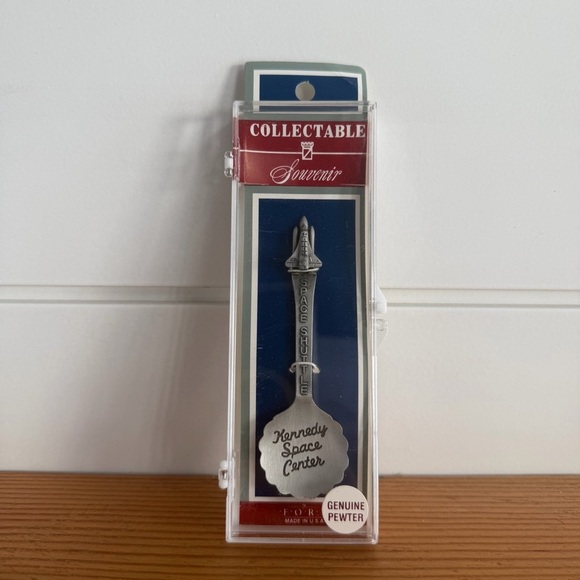 None Other - Kennedy Space Center Space Shuttle Genuine Pewter Collectible Souvenir Spoon